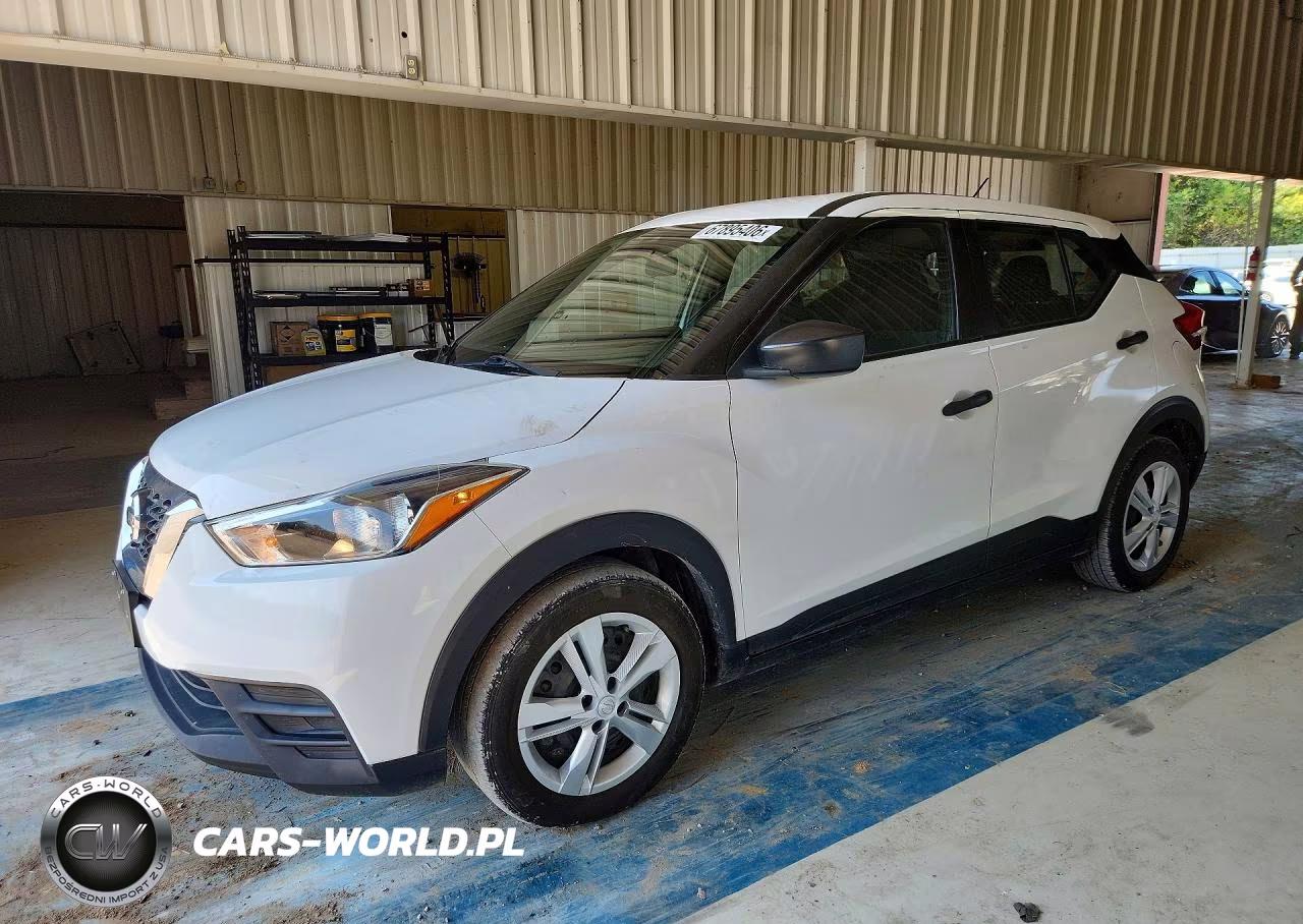 2020 Nissan Kicks S