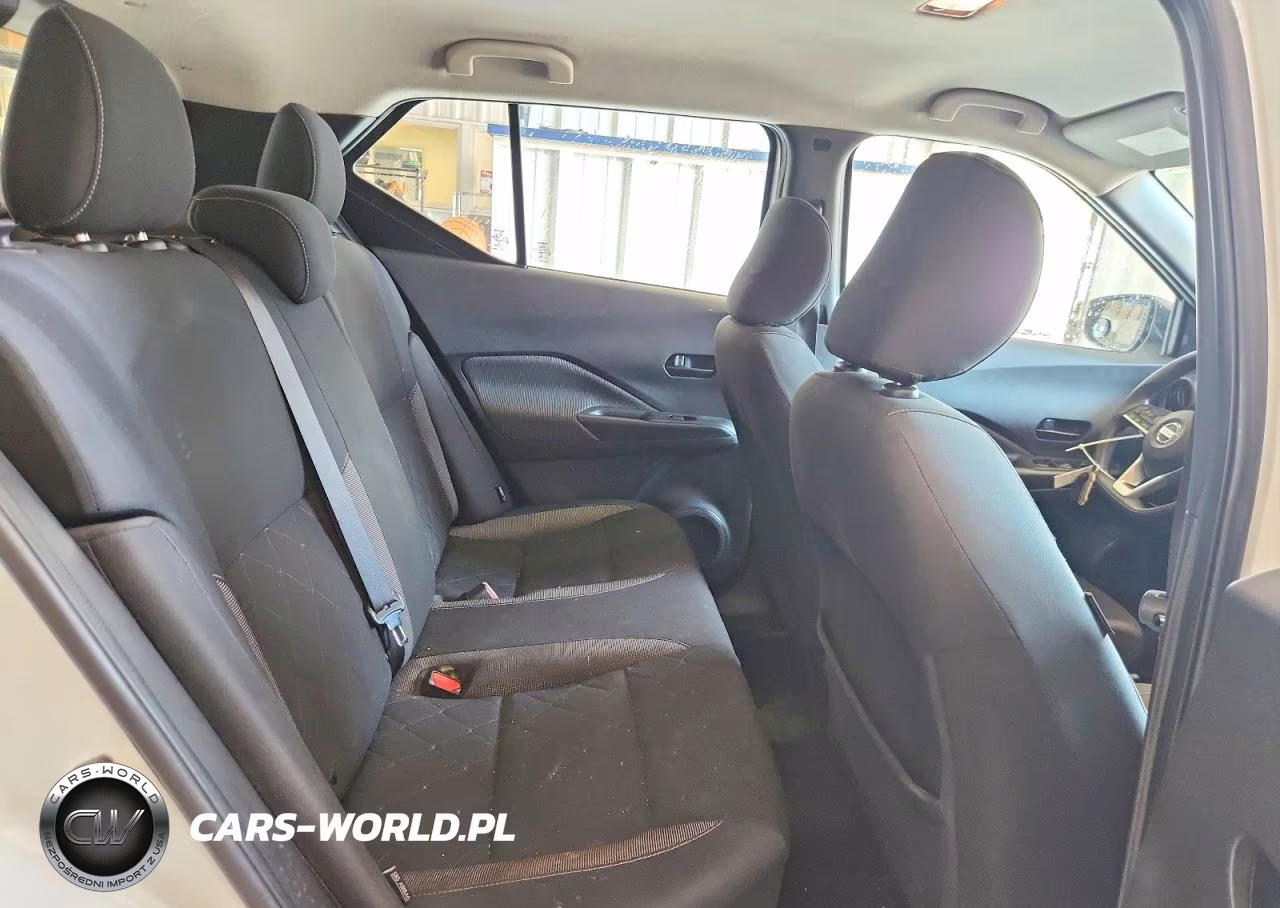 2020 Nissan Kicks S VIN:3N1CP5BV8LL528751 - 10