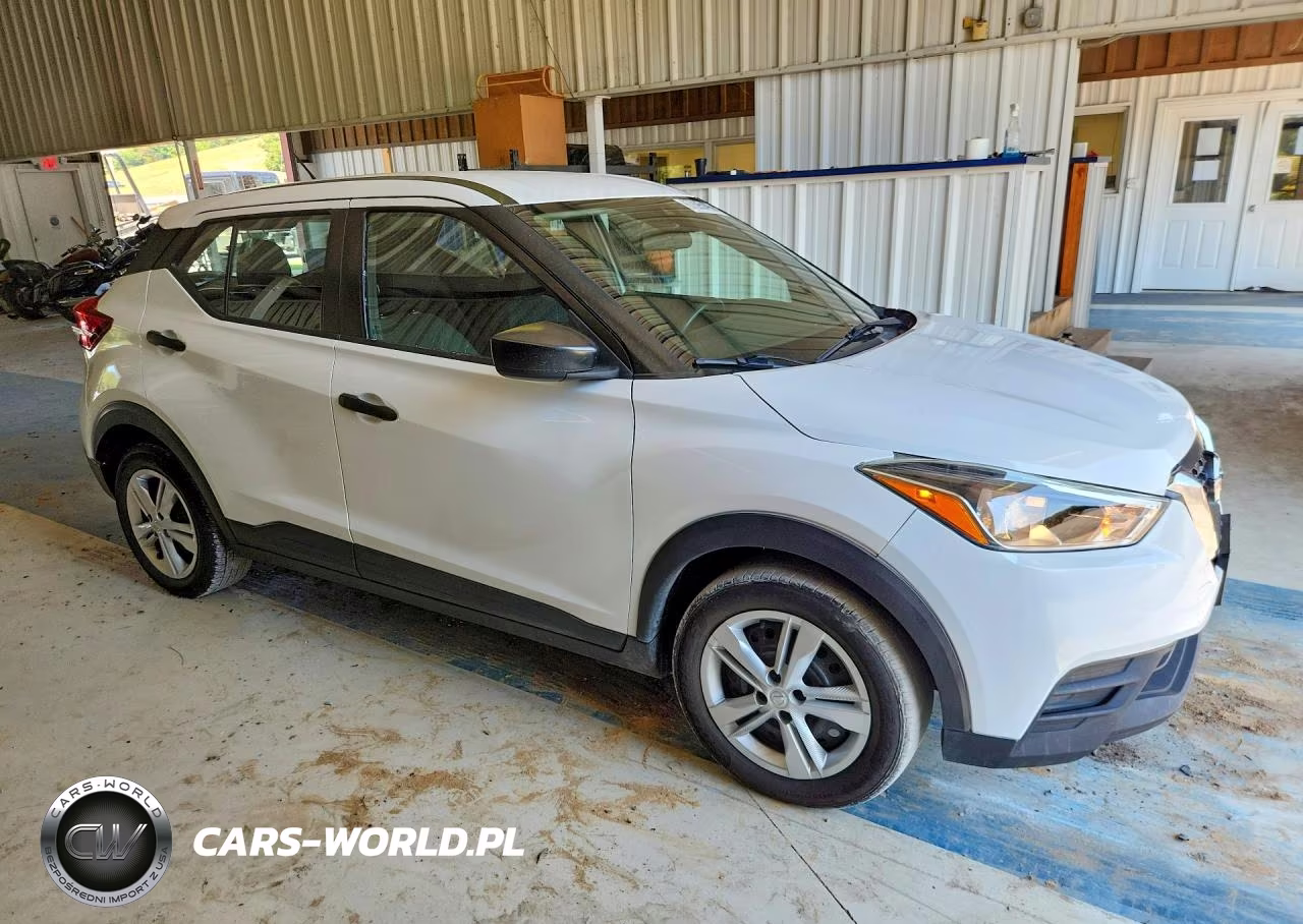 2020 Nissan Kicks S VIN:3N1CP5BV8LL528751 - 4