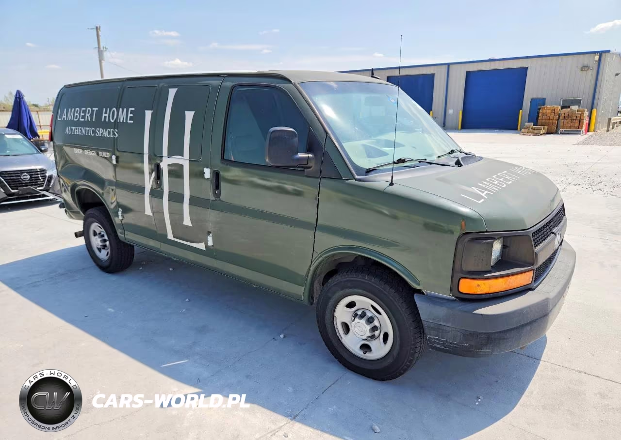 2015 Chevrolet Express 2500 Cargo Delivery Van VIN:1GCWGFCF8F1194787 - 4