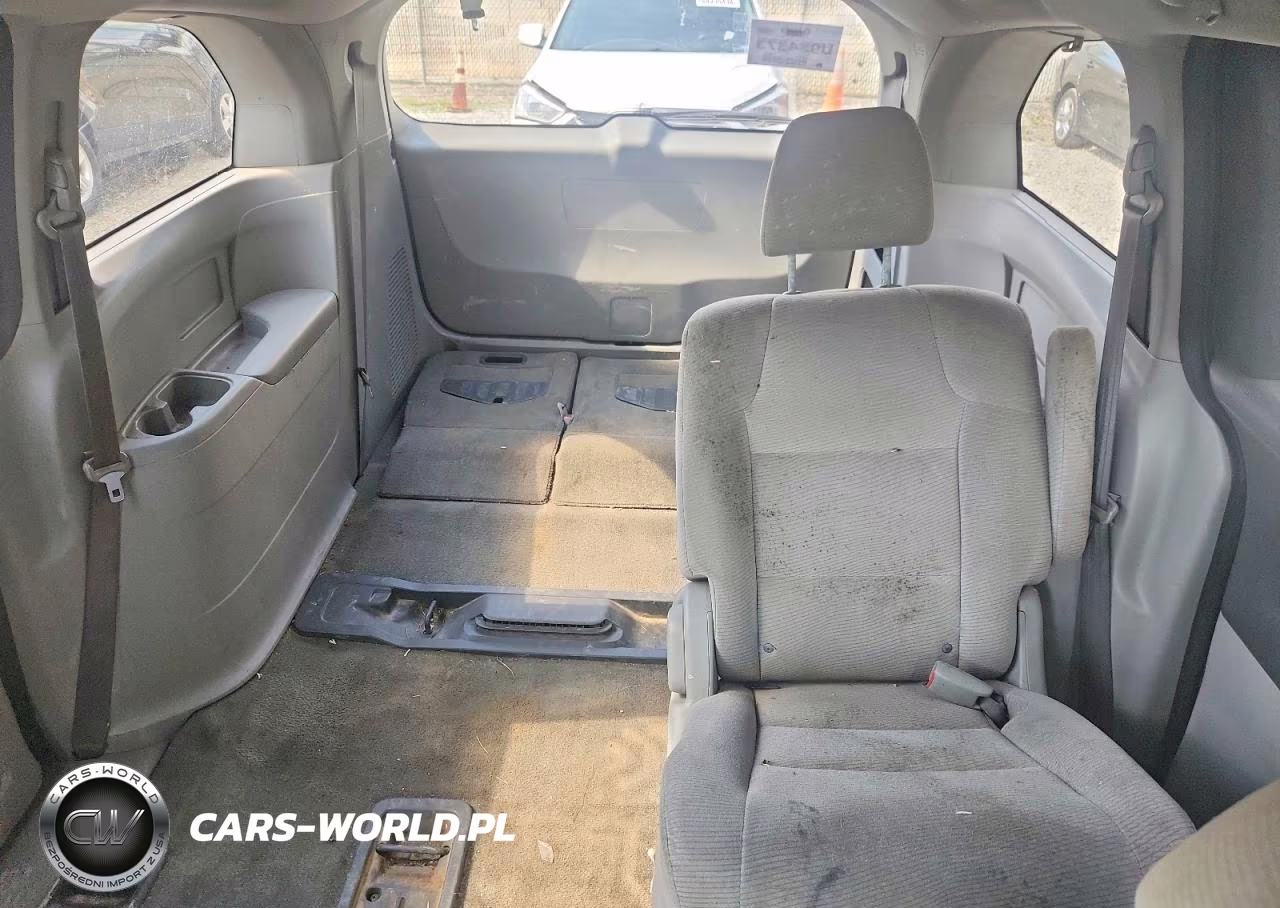 2012 Honda Odyssey Lx VIN:5FNRL5H23CB040323 - 10