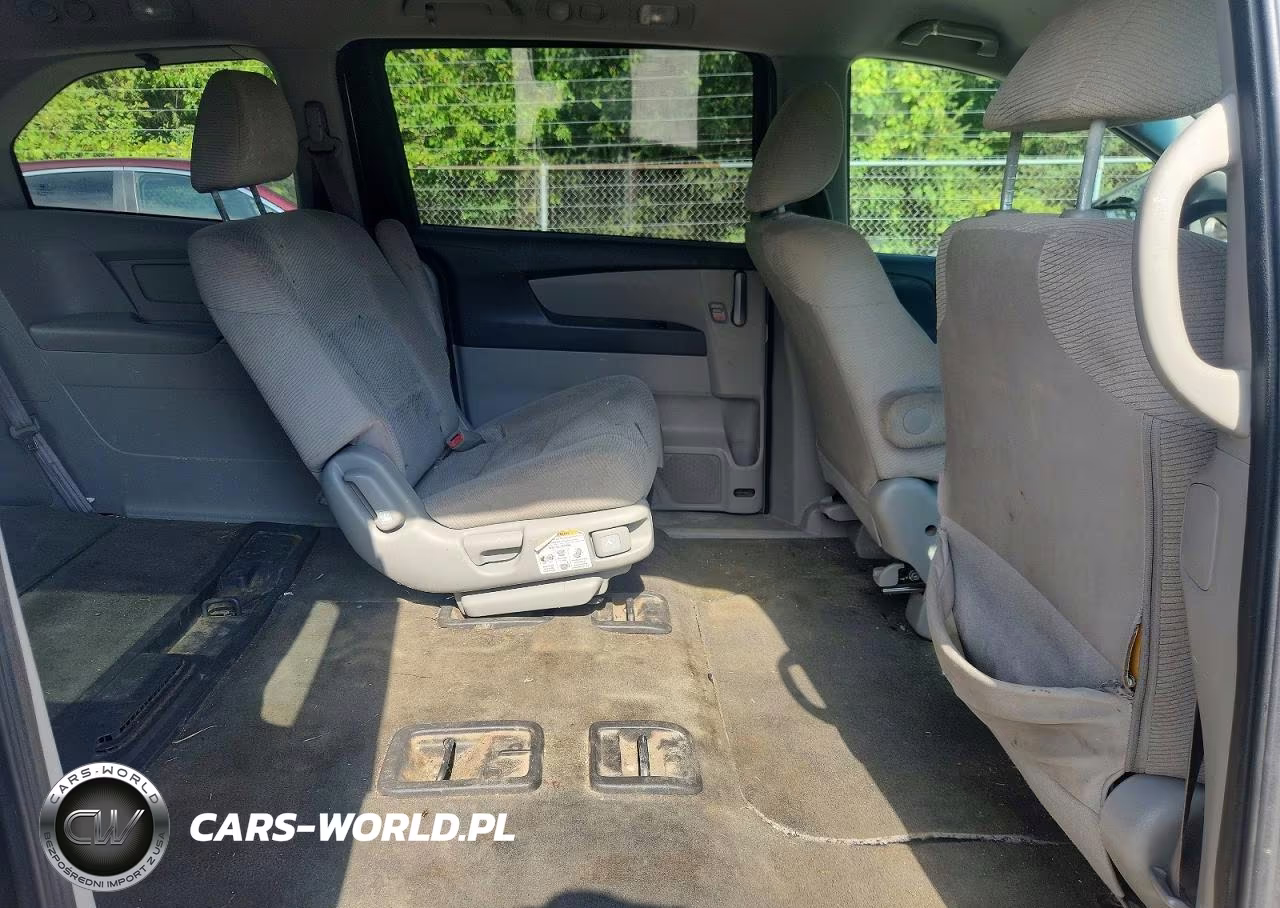 2012 Honda Odyssey Lx VIN:5FNRL5H23CB040323 - 11