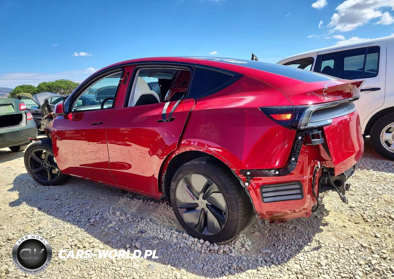 2026 Tesla Model Y VIN:7SAYGDEE3TF390997 - 2