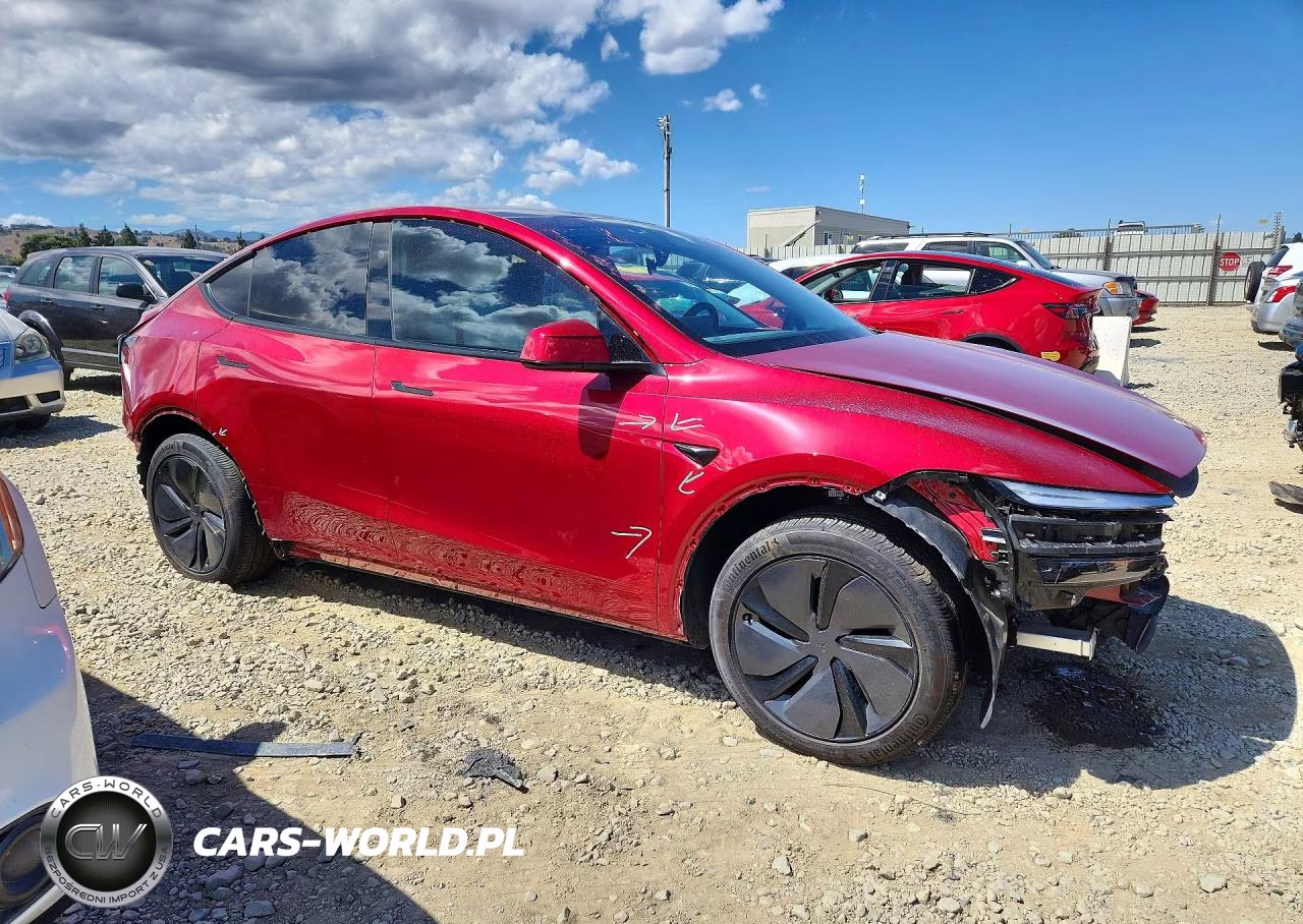 2026 Tesla Model Y VIN:7SAYGDEE3TF390997 - 4