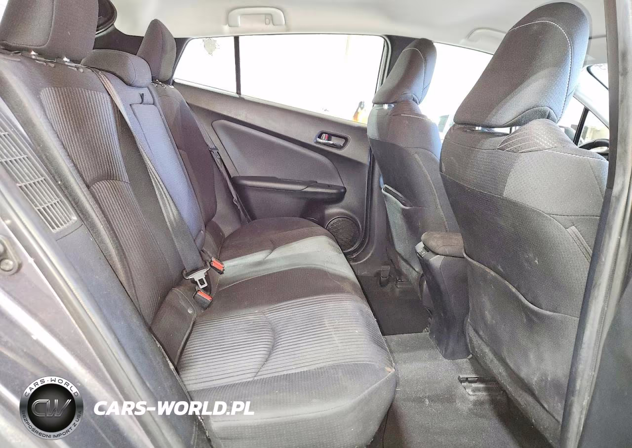 2021 Toyota Prius Prime Le VIN:JTDKAMFP9M3194694 - 10