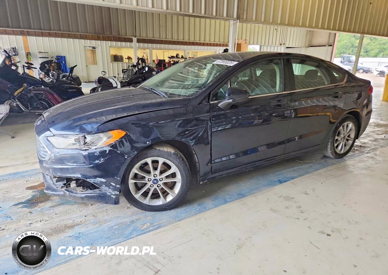 2020 Ford Fusion Se