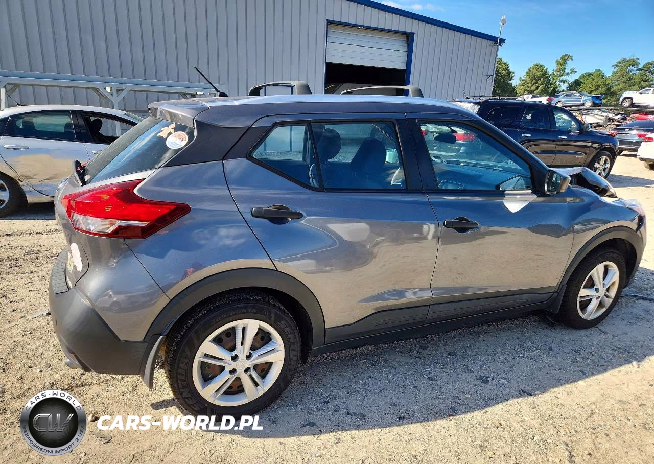 2019 Nissan Kicks S VIN:3N1CP5CU9KL523448 - 3