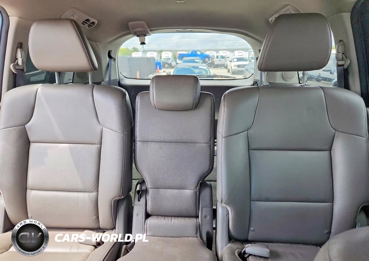 2014 Honda Odyssey Touring VIN:5FNRL5H97EB124676 - 10