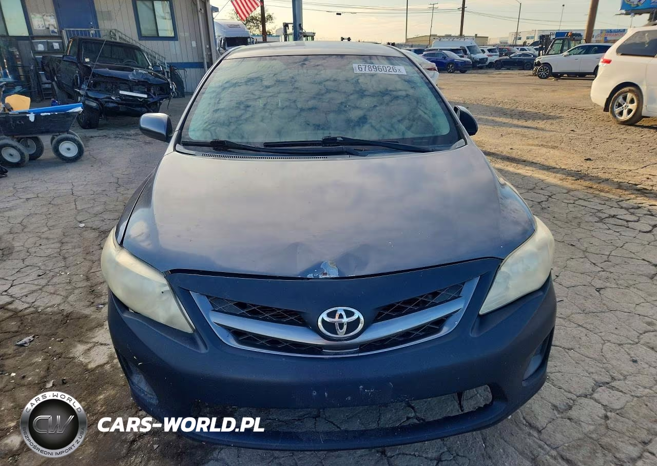 2011 Toyota Corolla Le VIN:2T1BU4EE2BC567912 - 5