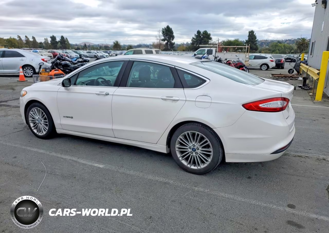2013 Ford Fusion Se Hybrid VIN:3FA6P0LU4DR193026 - 2