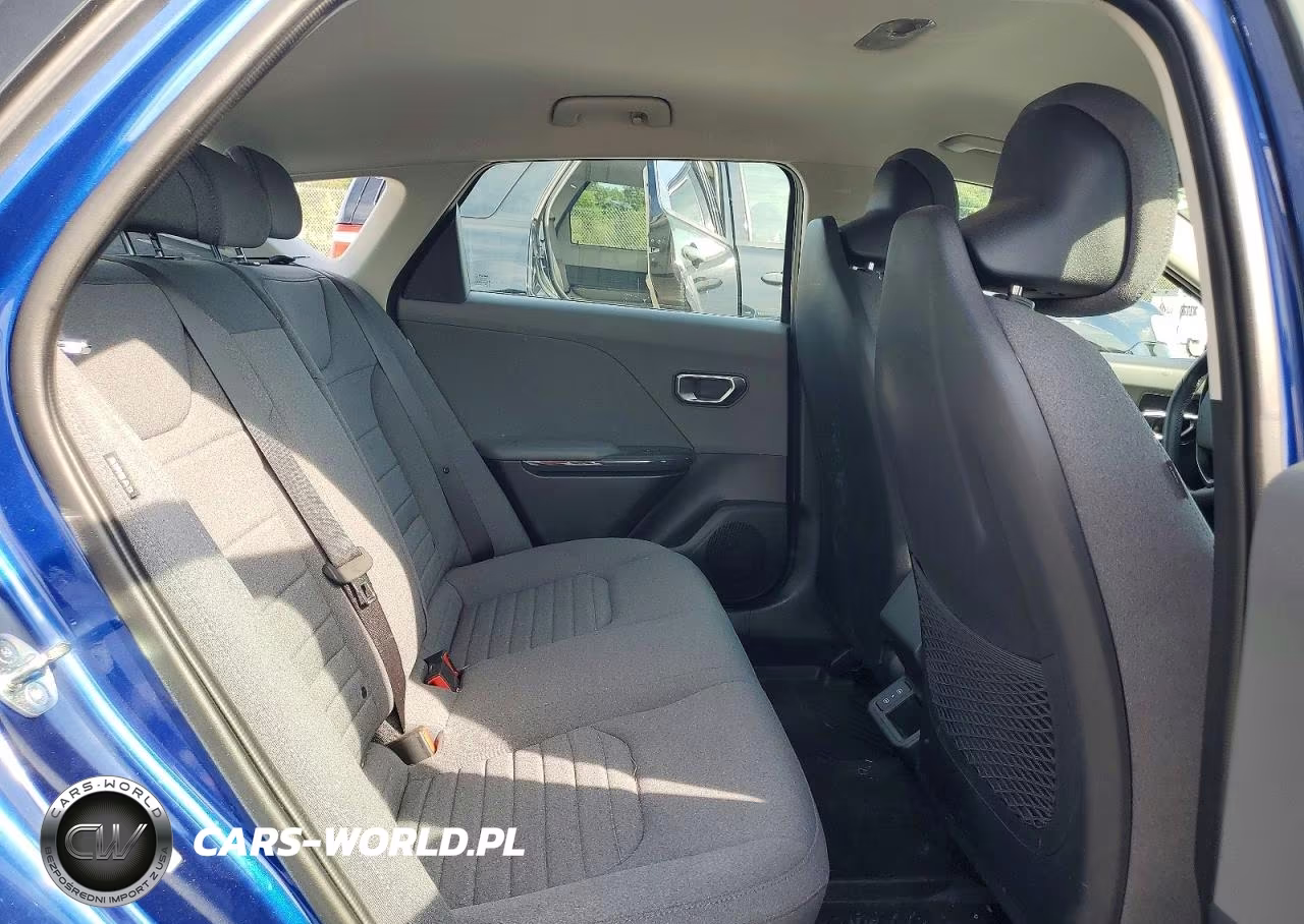 2025 Kia K4 Ex VIN:3KPFU4DE5SE012196 - 10