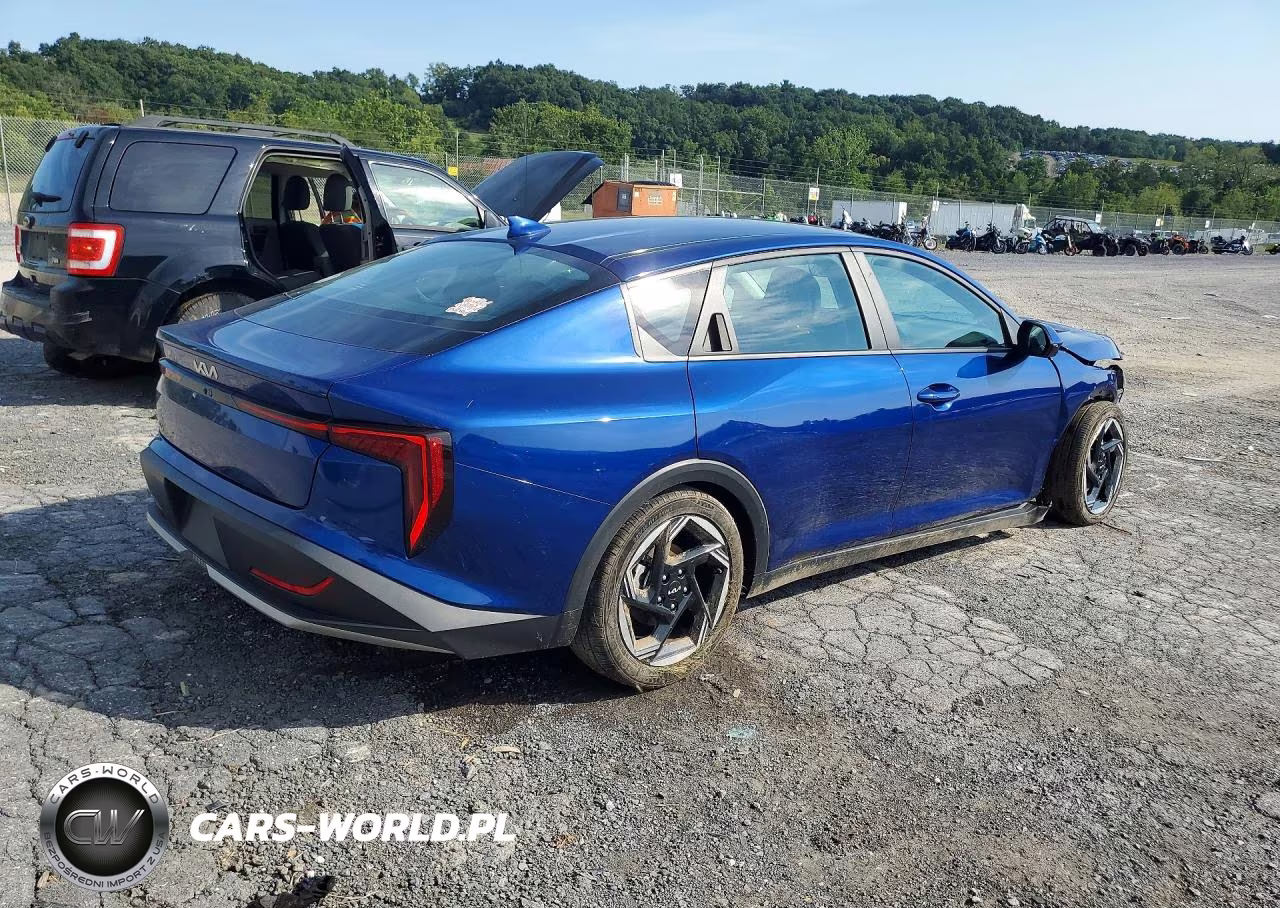 2025 Kia K4 Ex VIN:3KPFU4DE5SE012196 - 3