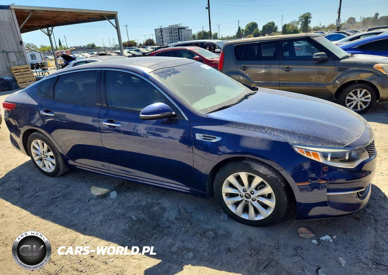 2016 Kia Optima Ex VIN:5XXGU4L38GG013975 - 4