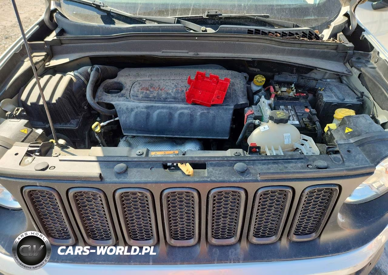 2018 Jeep Renegade Trailhawk VIN:ZACCJBCB7JPH32818 - 12