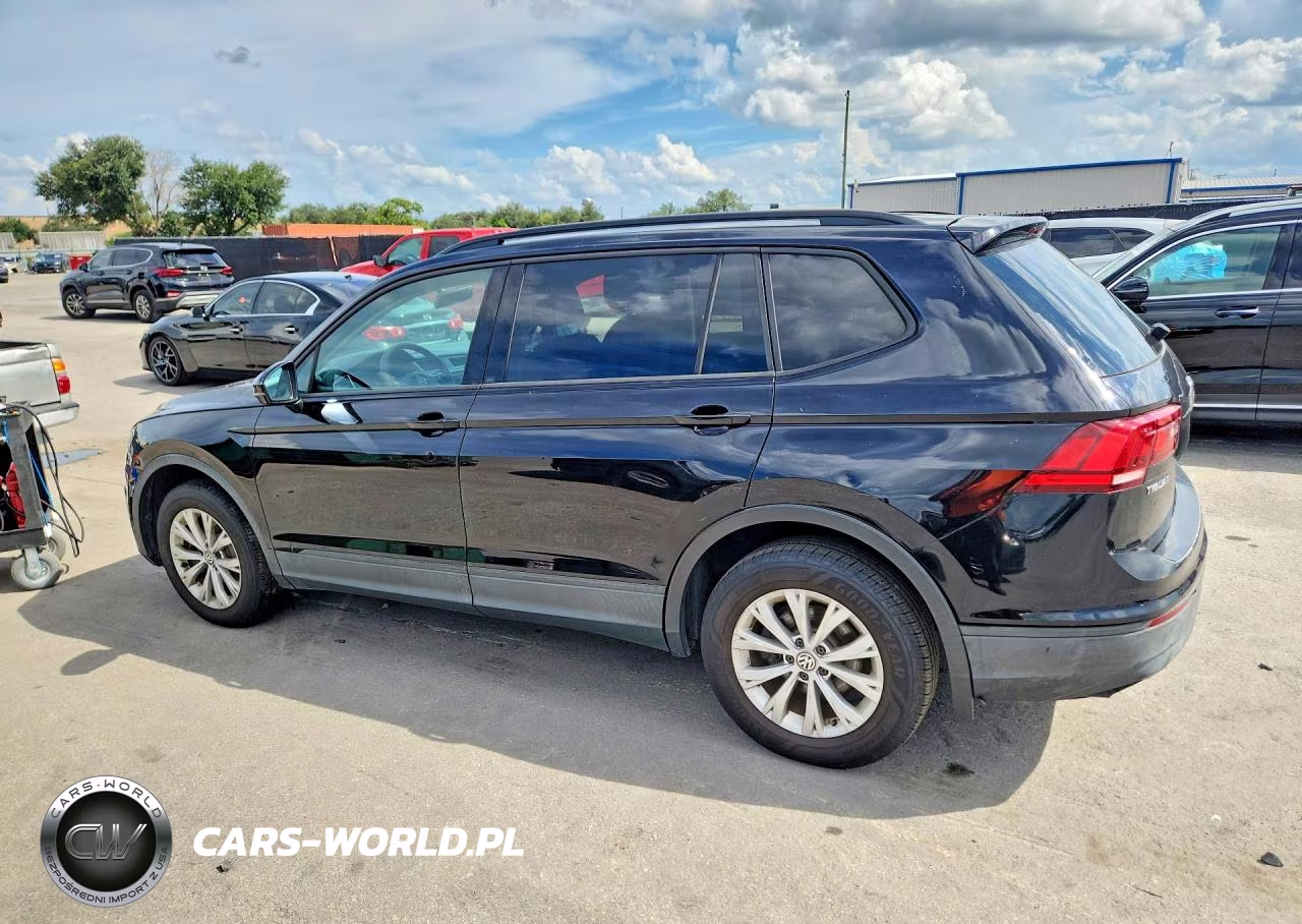 2018 Volkswagen Tiguan S VIN:3VV1B7AXXJM053792 - 2