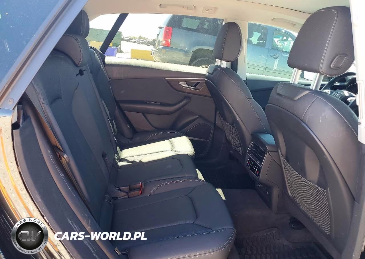 2022 Audi Q8 Premium Plus VIN:WA1BVBF10ND021186 - 11
