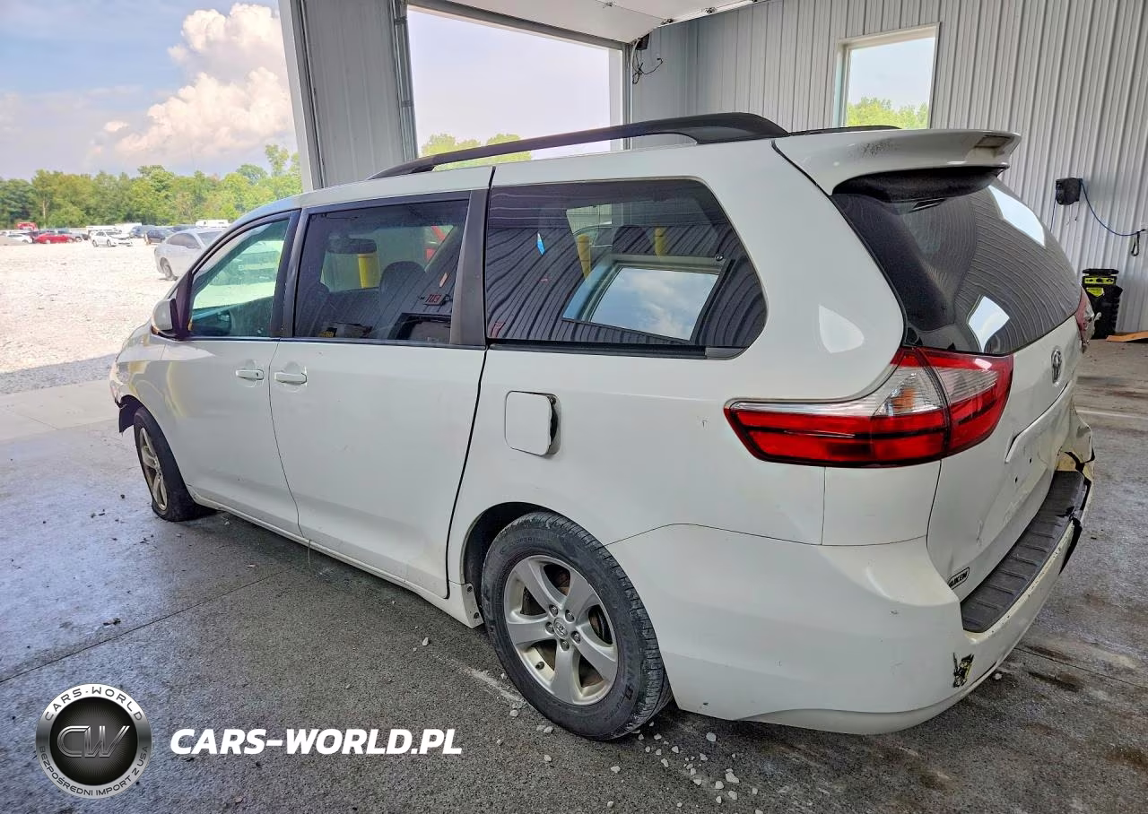 2017 Toyota Sienna Le VIN:5TDKZ3DC8HS825054 - 2