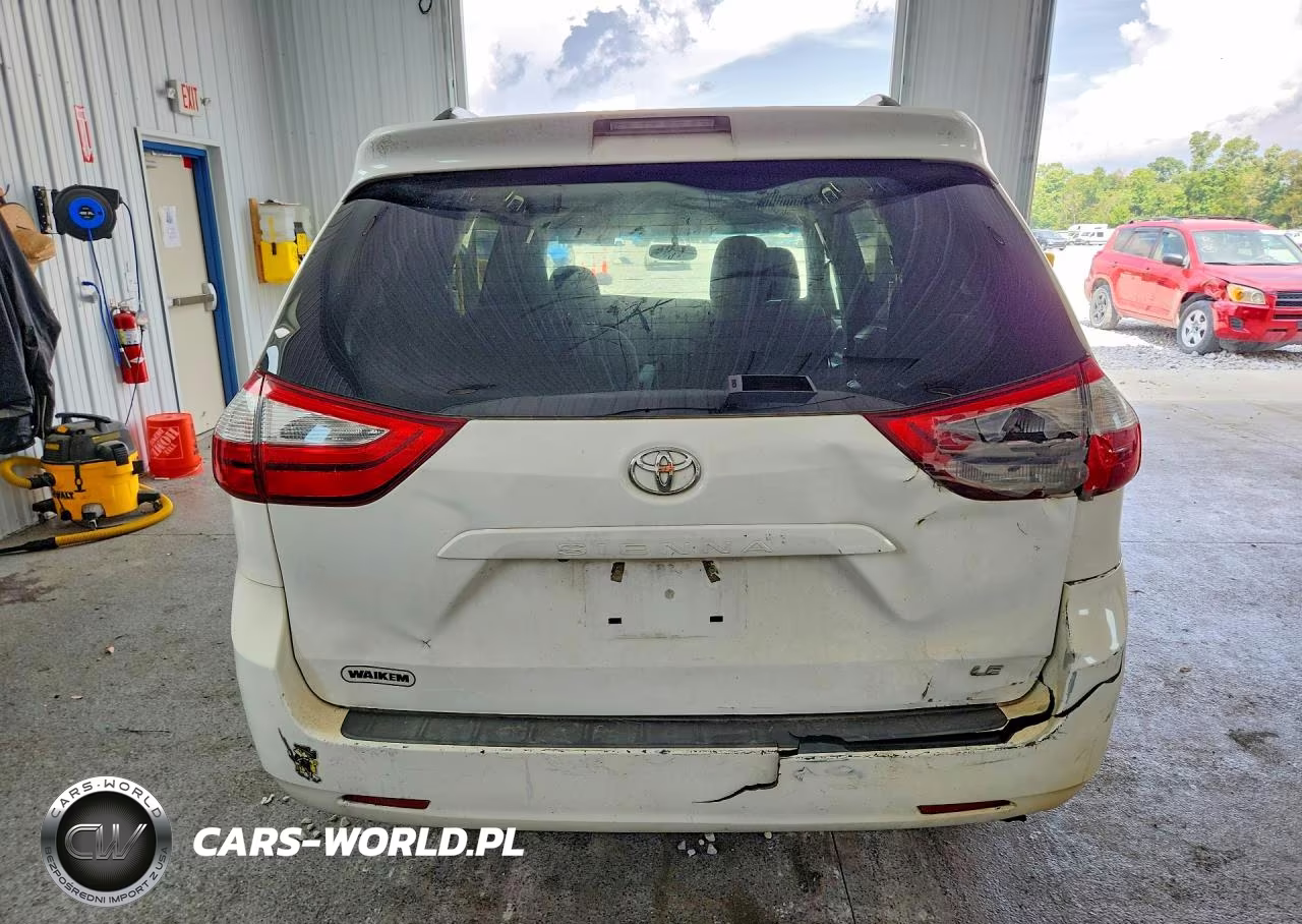 2017 Toyota Sienna Le VIN:5TDKZ3DC8HS825054 - 6