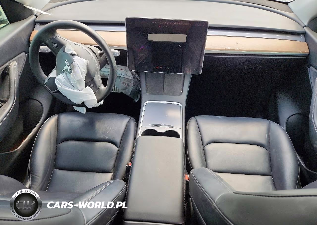 2022 Tesla Model Y VIN:7SAYGDEF2NF462400 - 8