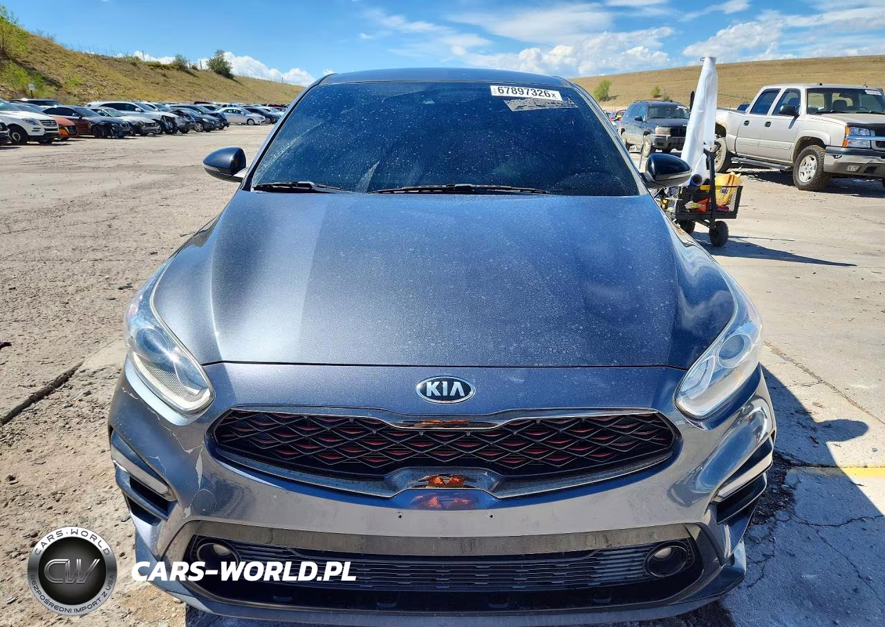 2021 Kia Forte Gt Line VIN:3KPF34AD5ME268422 - 5