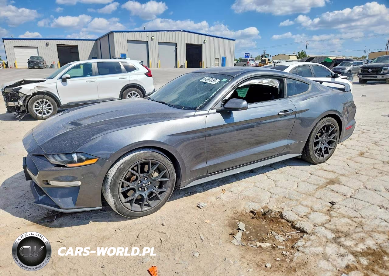 2018 Ford Mustang – zdjęcie 1 z 12