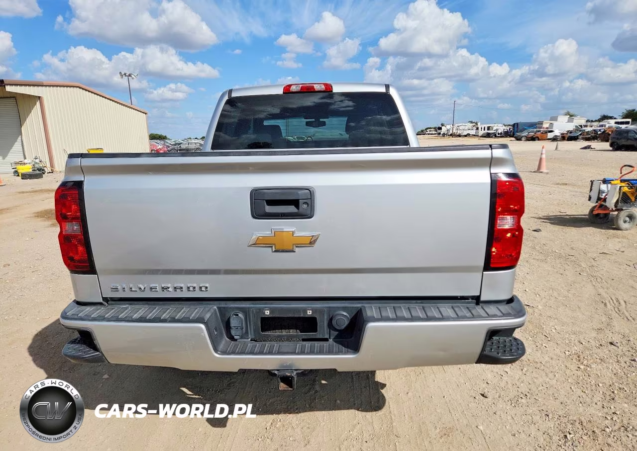 2018 Chevrolet Silverado C1500 Custom VIN:3GCPCPEC7JG158818 - 6
