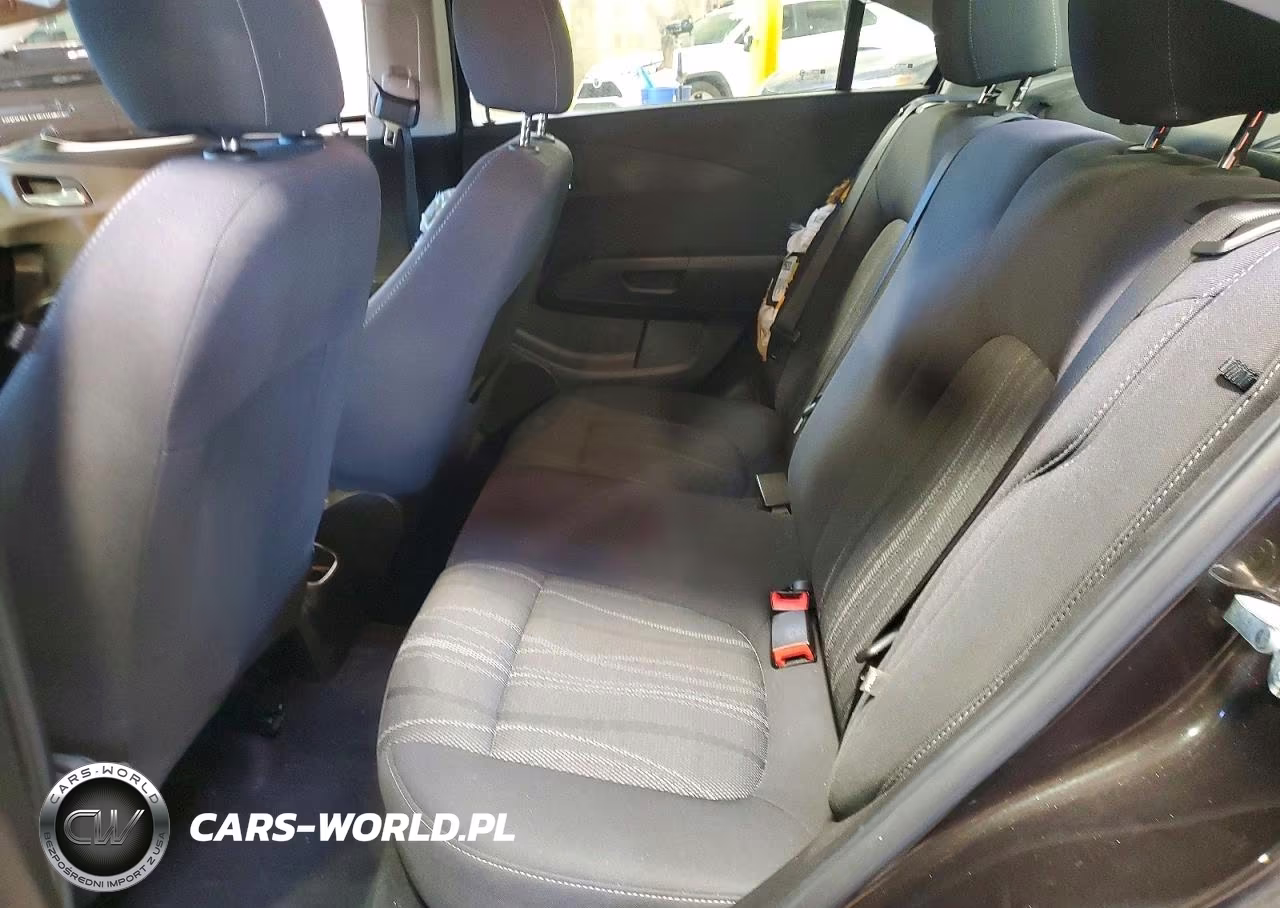 2015 Chevrolet Sonic Lt VIN:1G1JC5SG3F4113566 - 10