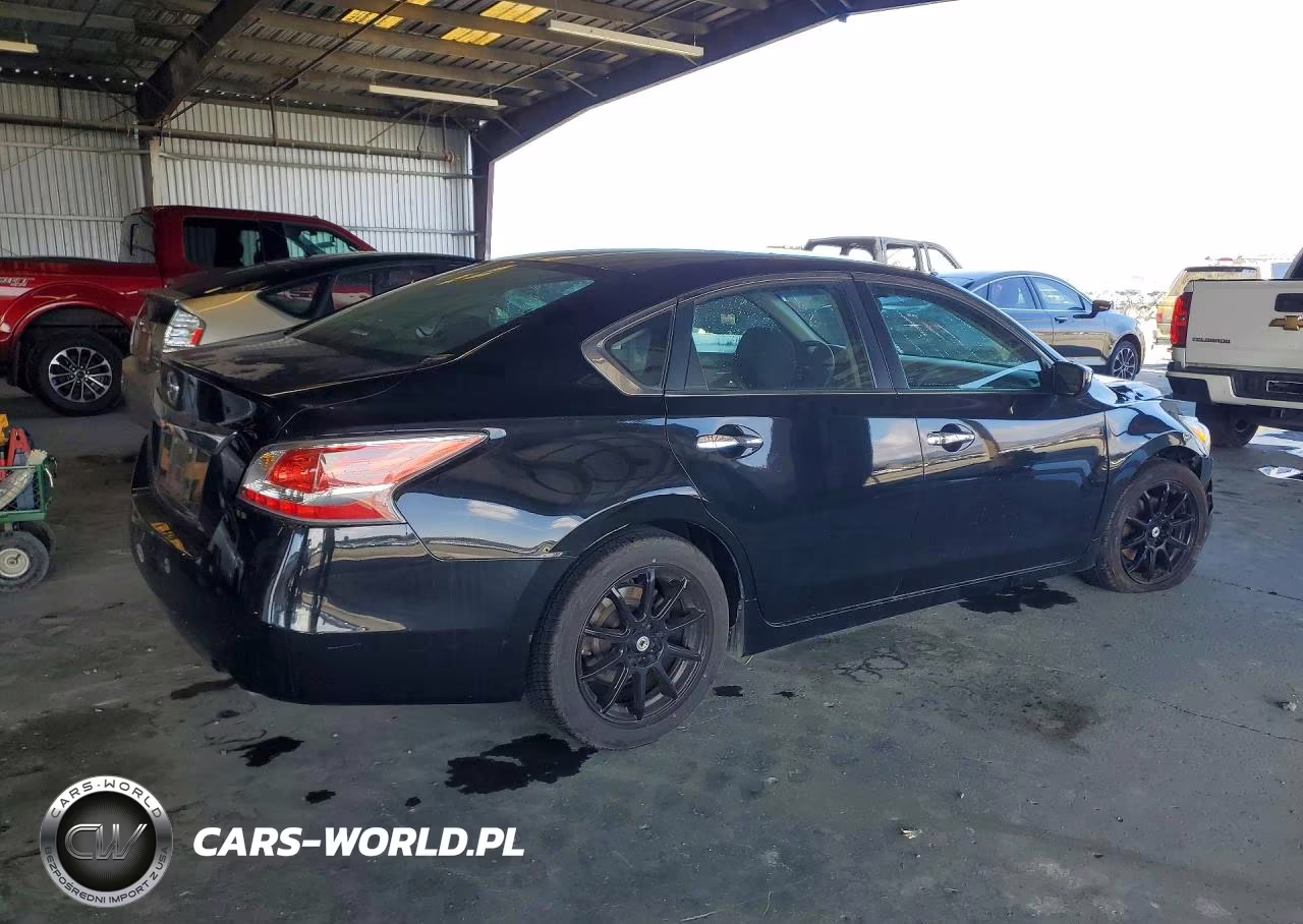2014 Nissan Altima 2.5 S VIN:1N4AL3AP6EN359037 - 3