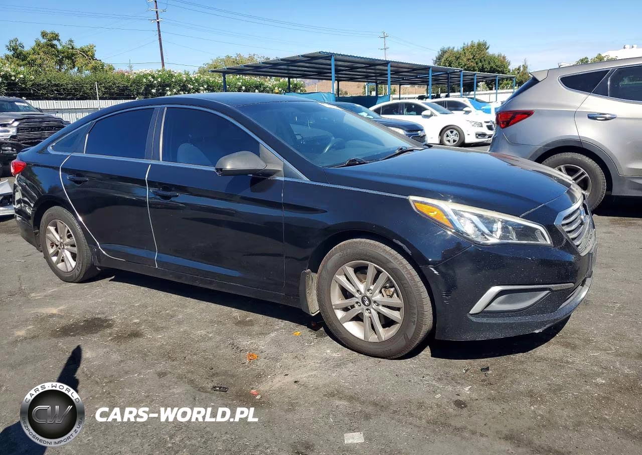 2017 Hyundai Sonata Se VIN:5NPE24AFXHH582925 - 4