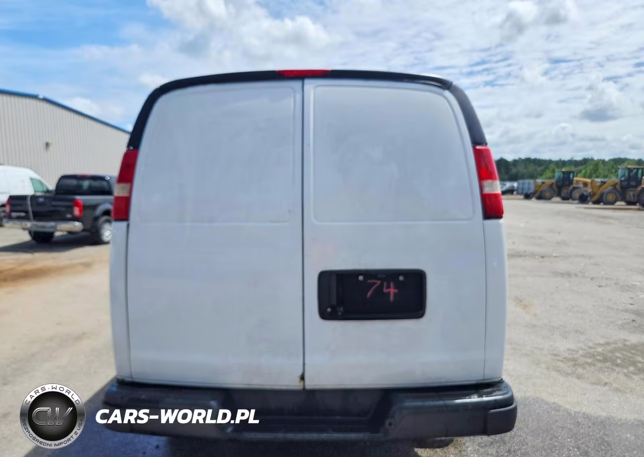2019 Chevrolet Express G2500 Delivery Van VIN:1GCWGAFP4K1227379 - 6