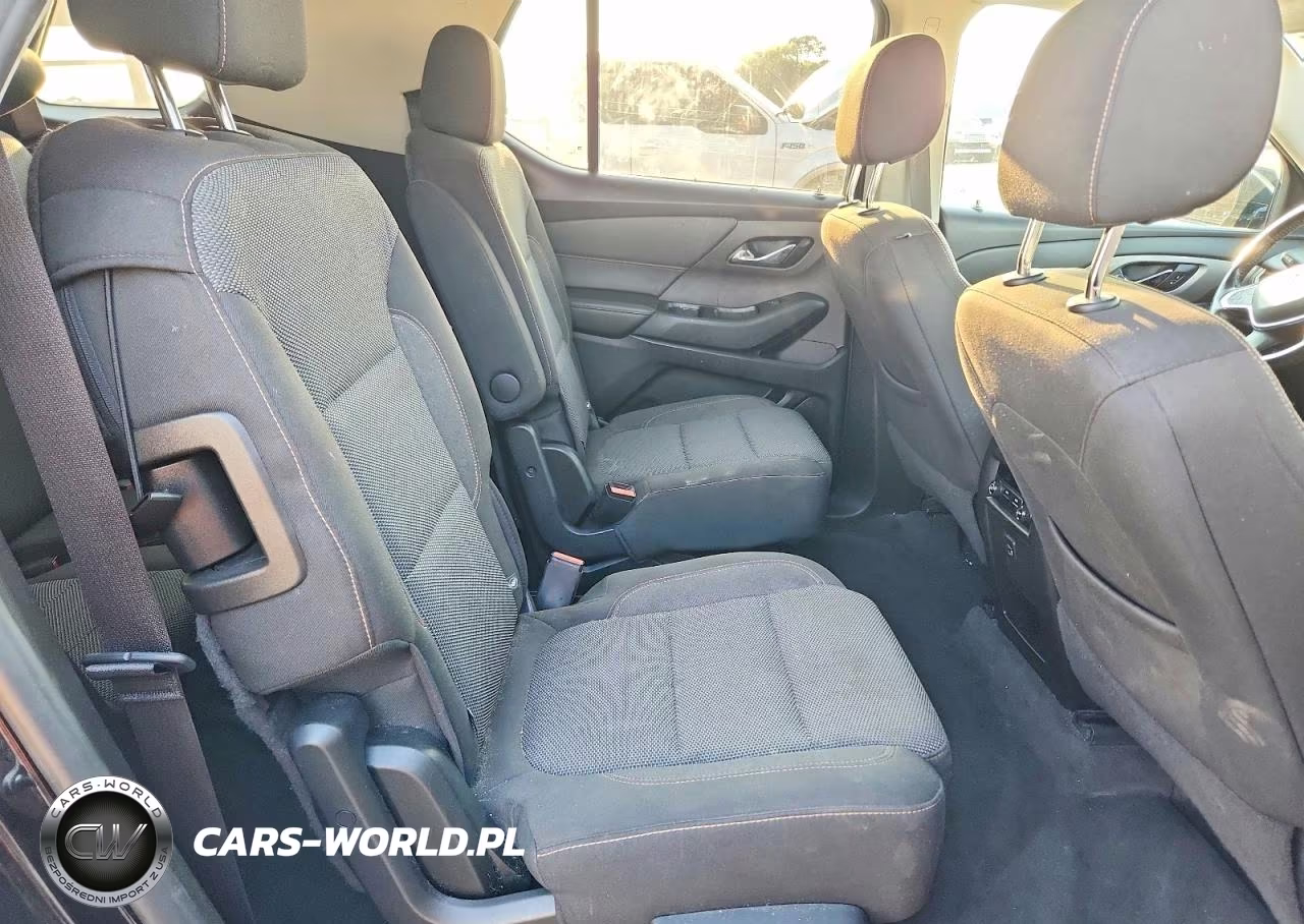 2019 Chevrolet Traverse Lt VIN:1GNERGKW3KJ319452 - 11