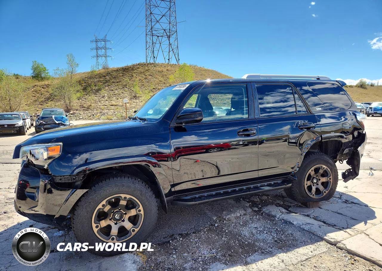 2018 Toyota 4Runner Sr5