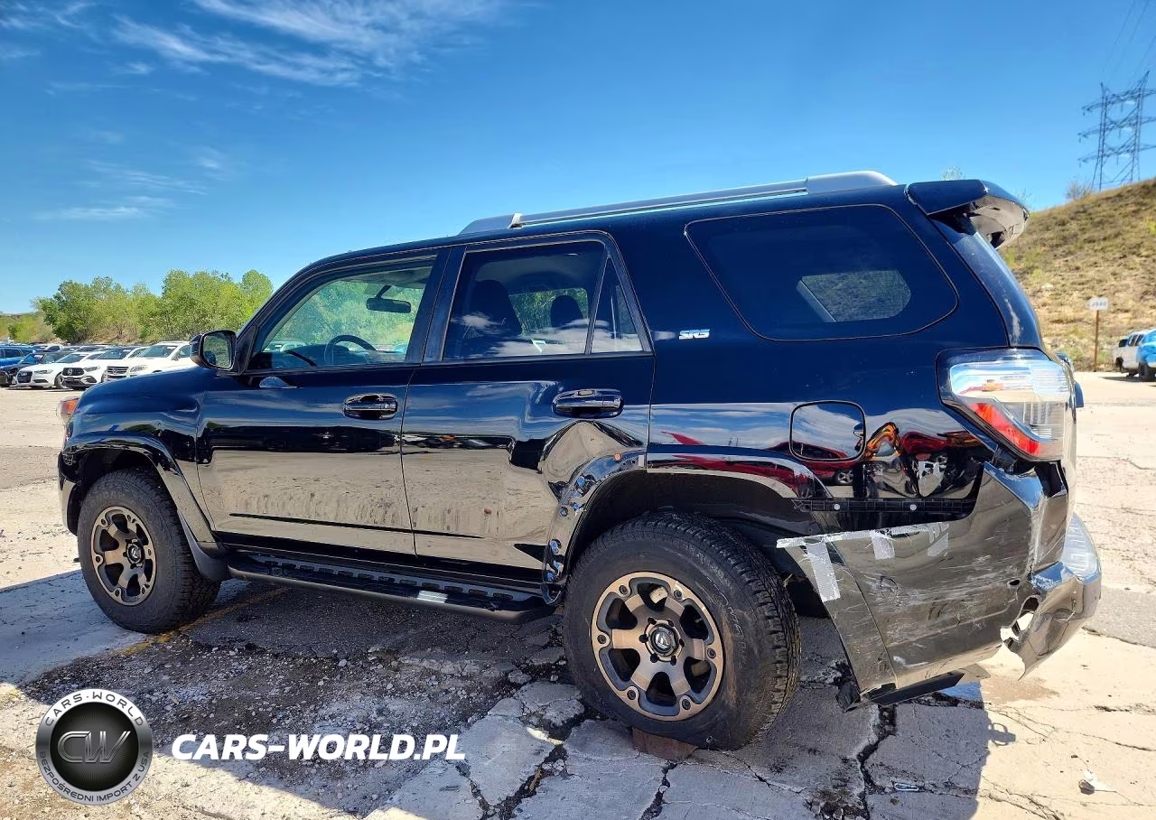 2018 Toyota 4Runner Sr5 VIN:JTEBU5JR0J5558146 - 2
