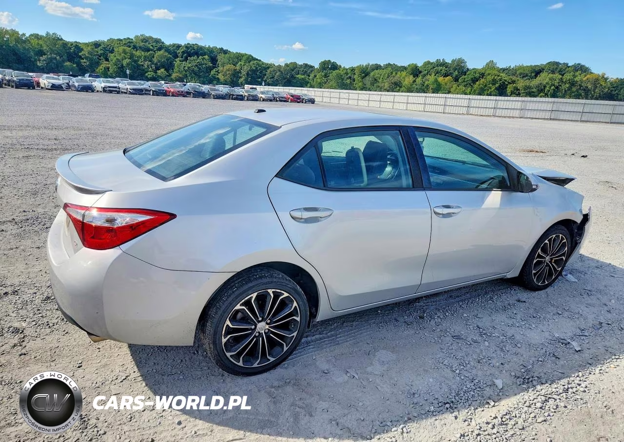 2016 Toyota Corolla S Plus VIN:5YFBURHE0GP480719 - 3