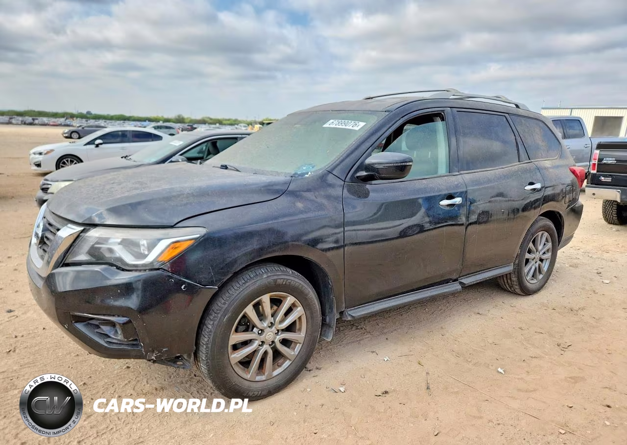 2020 Nissan Pathfinder S