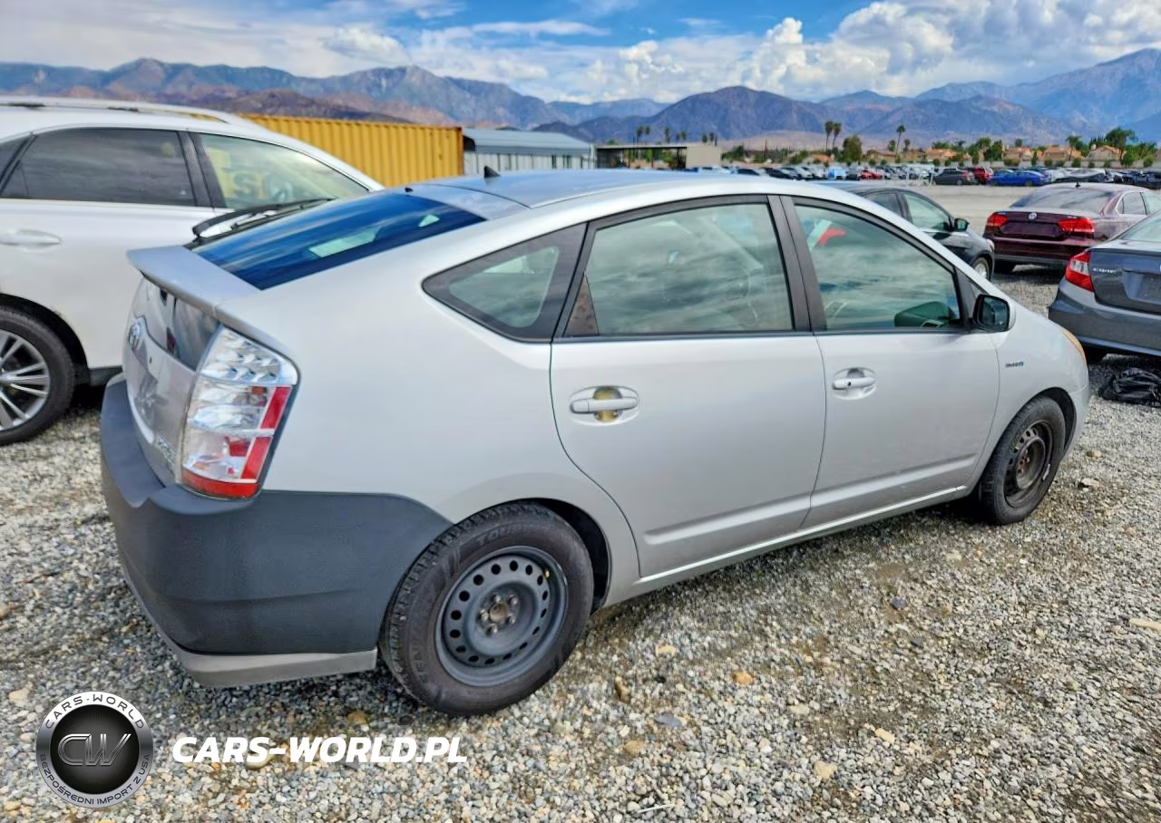 2009 Toyota Prius Base VIN:JTDKB20U593487208 - 3