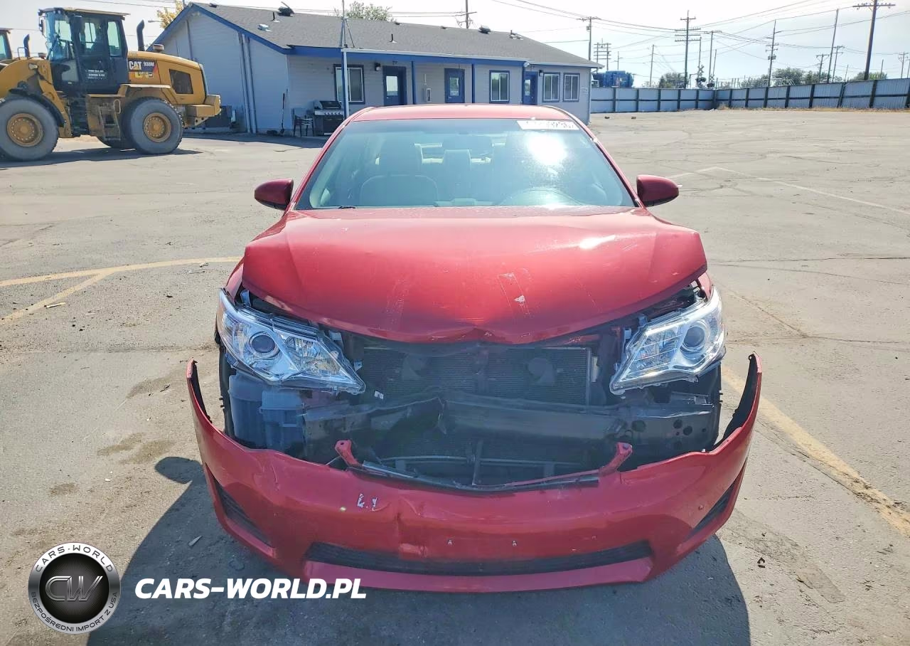 2014 Toyota Camry Le VIN:4T4BF1FK5ER393789 - 5