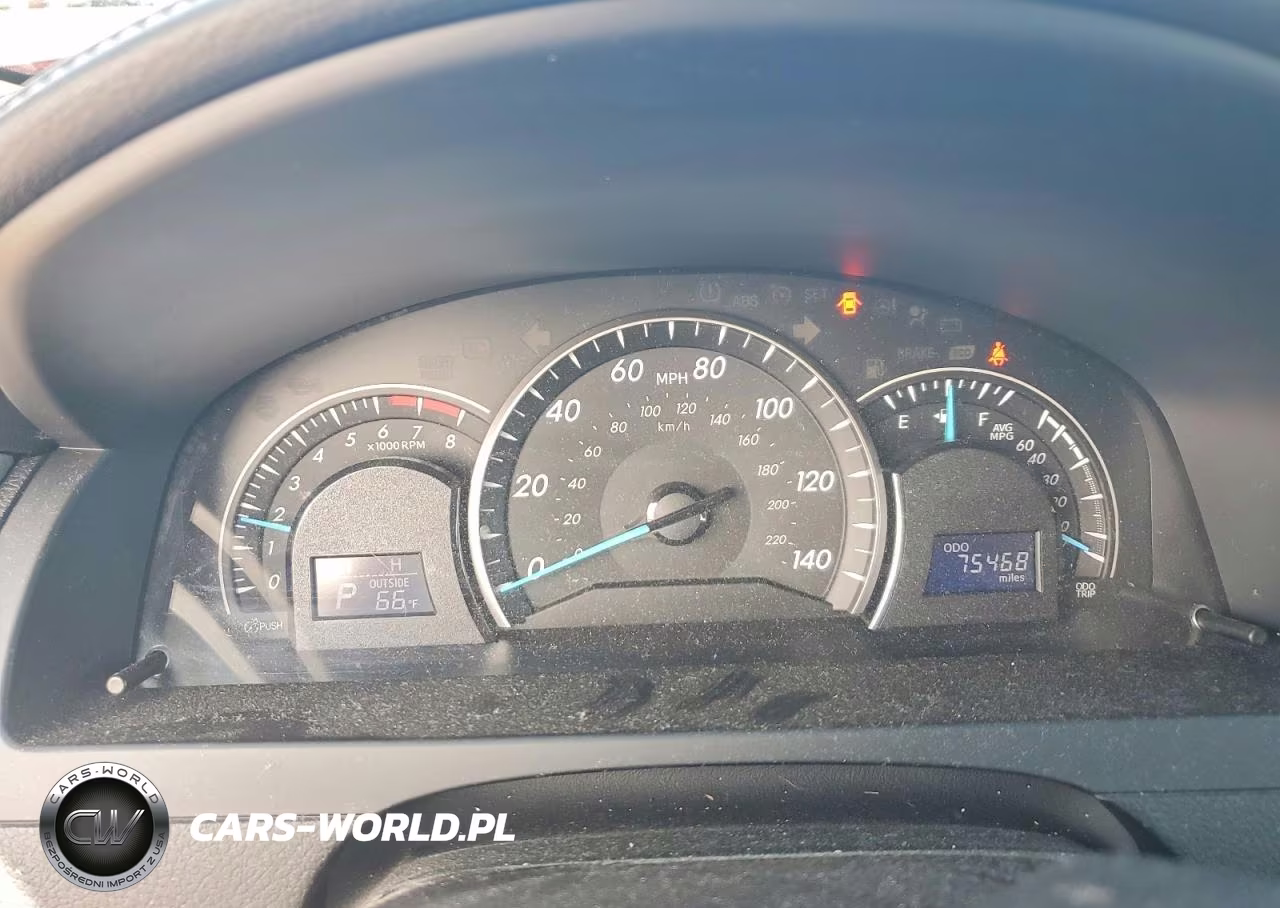 2014 Toyota Camry Le VIN:4T4BF1FK5ER393789 - 9