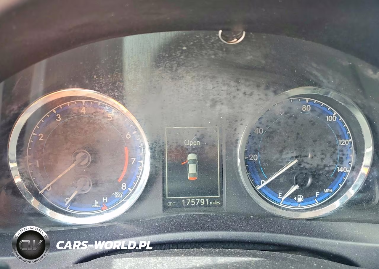 2019 Toyota Corolla Se VIN:5YFBURHE1KP884069 - 9