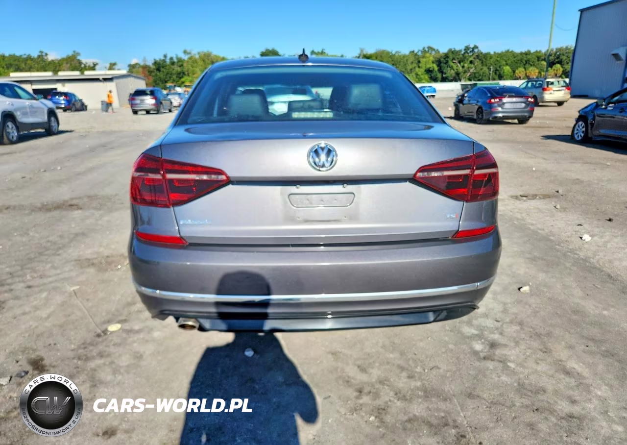 2018 Volkswagen Passat S VIN:1VWAA7A37JC001761 - 6