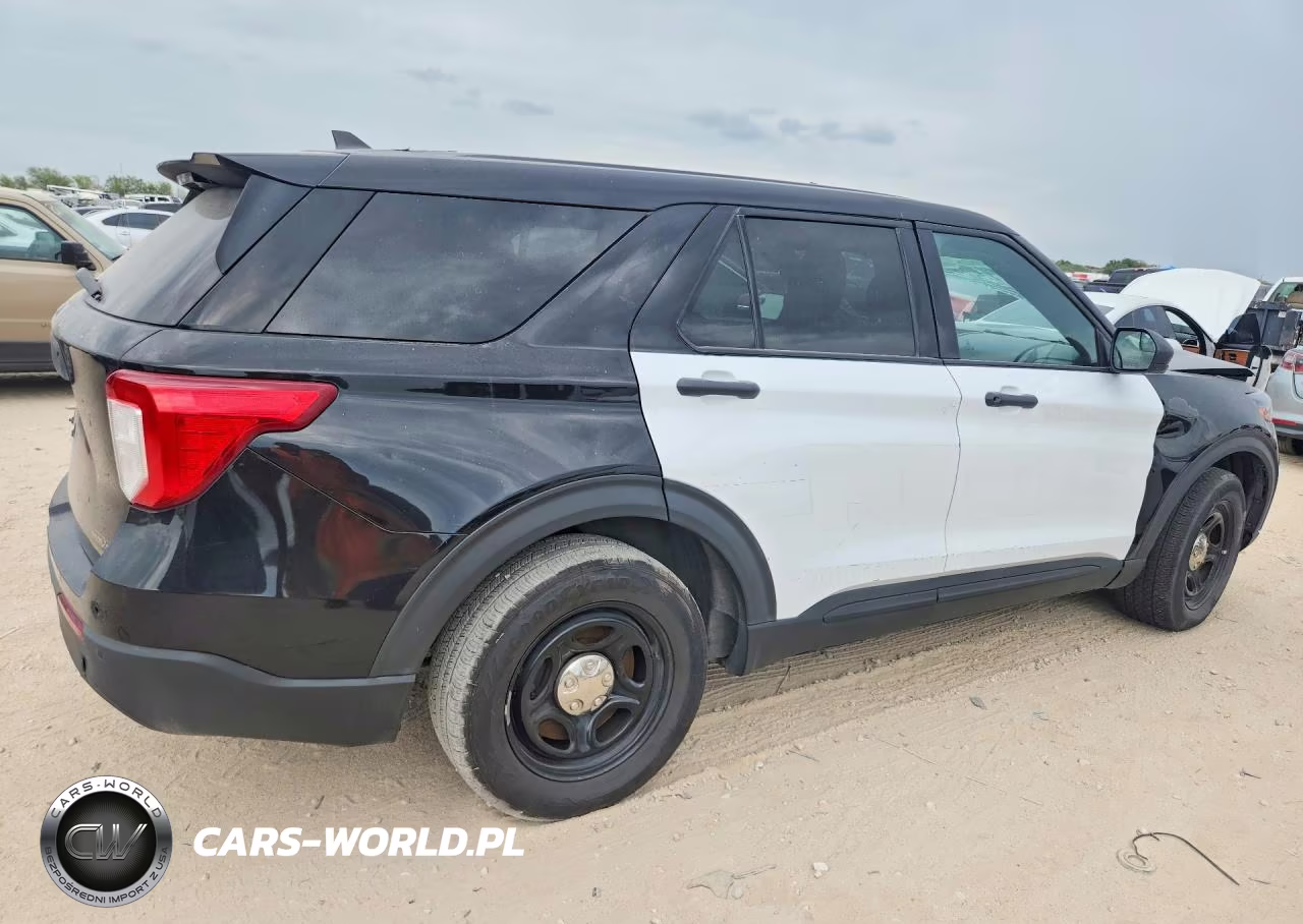 2022 Ford Explorer Police Interceptor VIN:1FM5K8AB7NGC24648 - 3