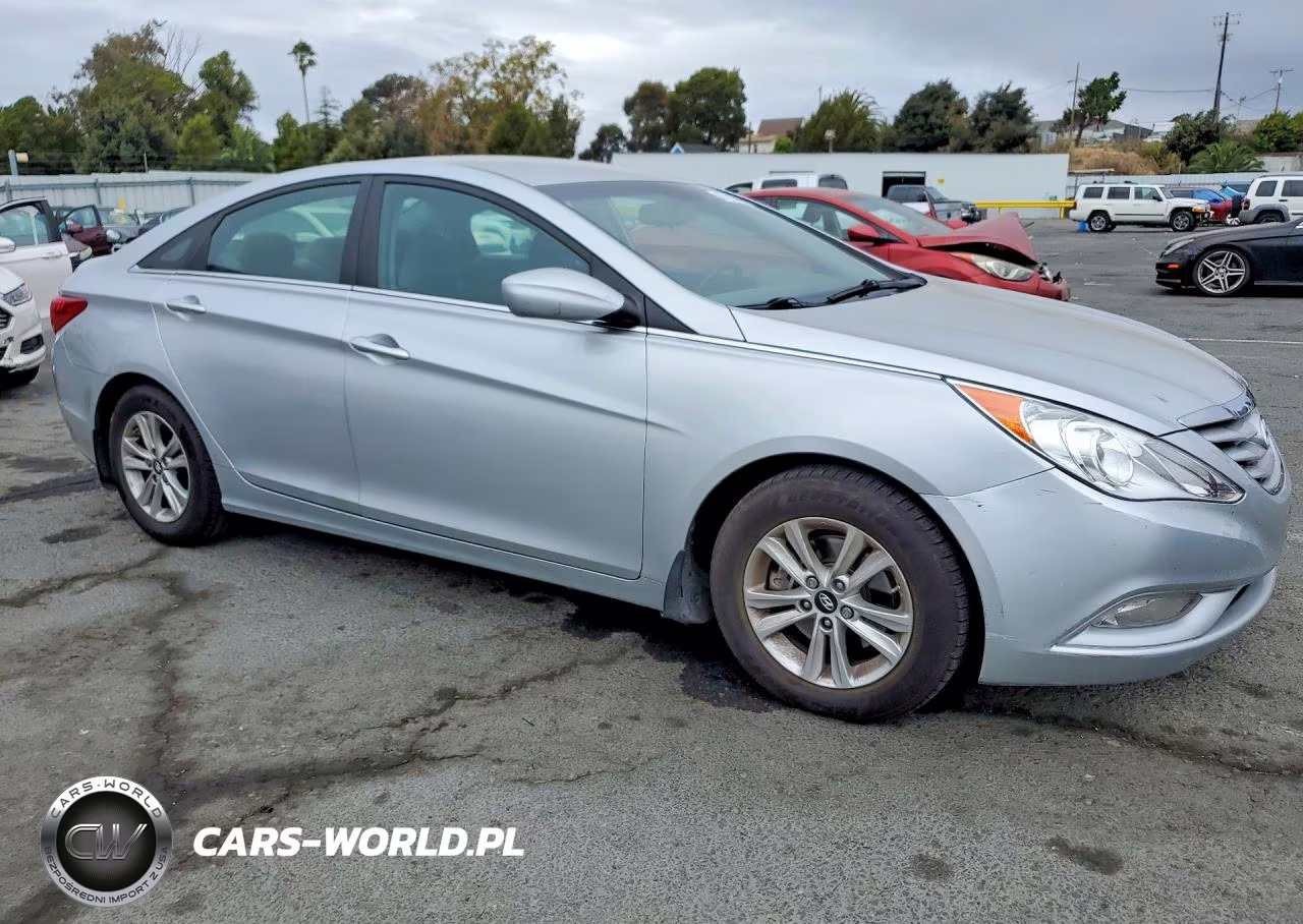 2013 Hyundai Sonata Gls VIN:5NPEB4AC6DH781485 - 4