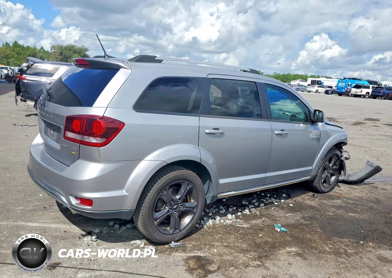 2019 Dodge Journey Crossroad VIN:3C4PDCGG9KT680431 - 3