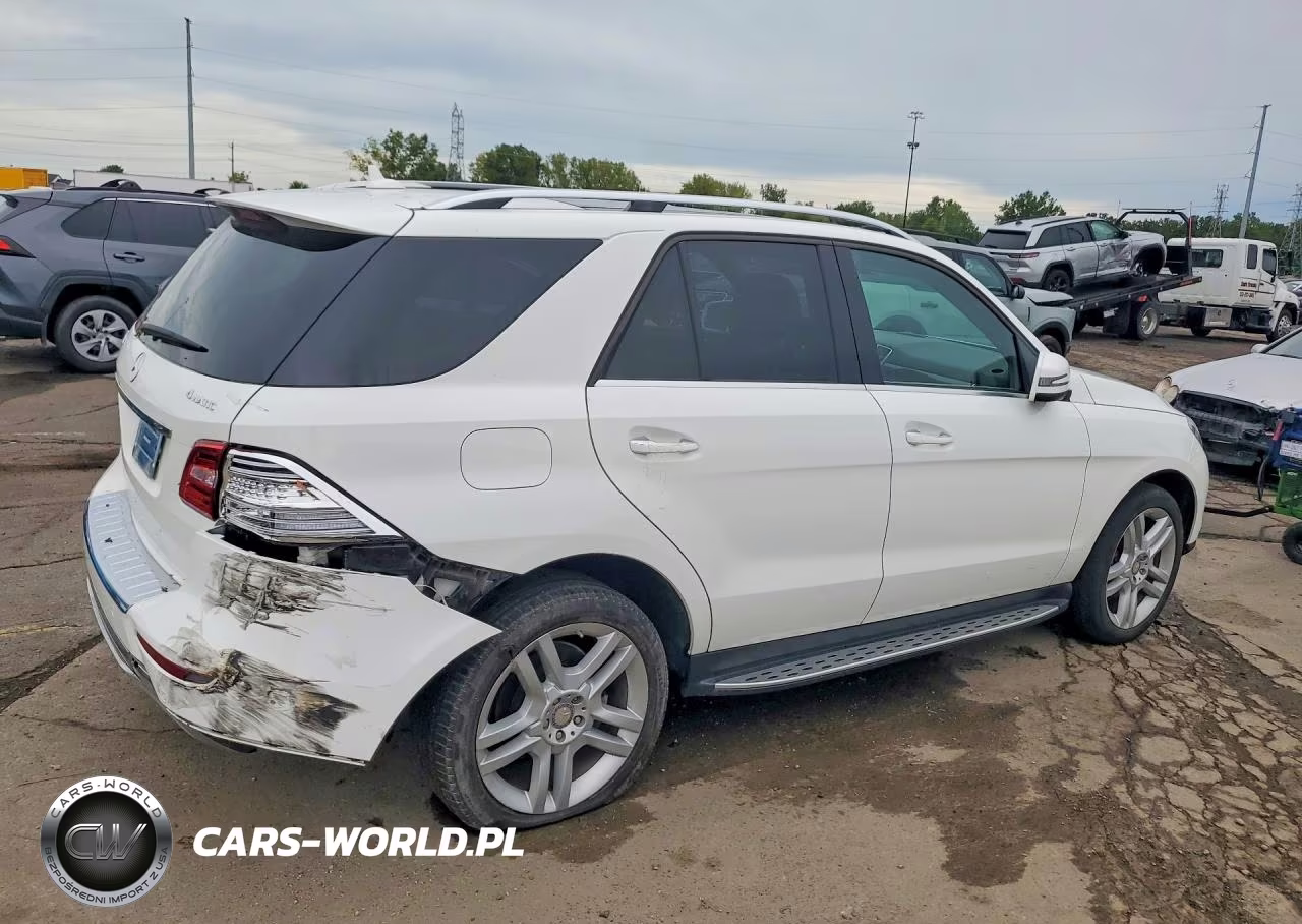 2014 Mercedes-Benz Ml 350 4Matic VIN:4JGDA5HBXEA324801 - 3