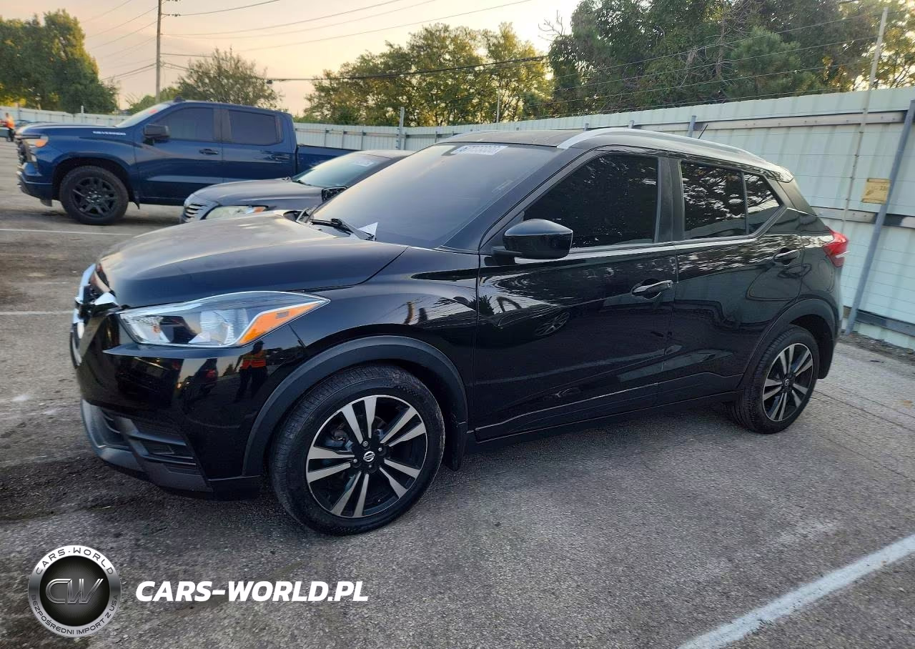 2020 Nissan Kicks Sv VIN:3N1CP5CV1LL554591 - 1