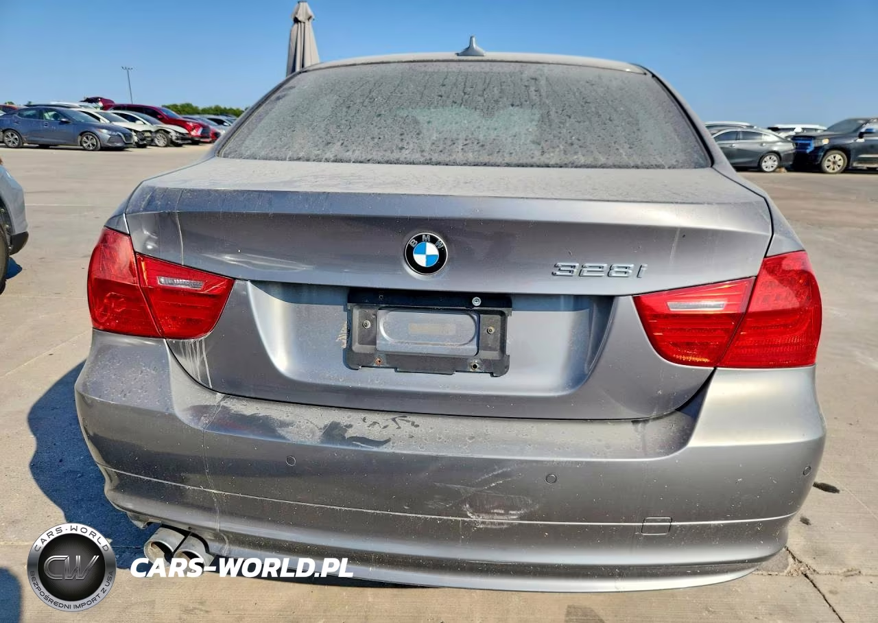 2011 BMW 328I XDRIVE VIN:WBAPK5C52BF123454 - 6