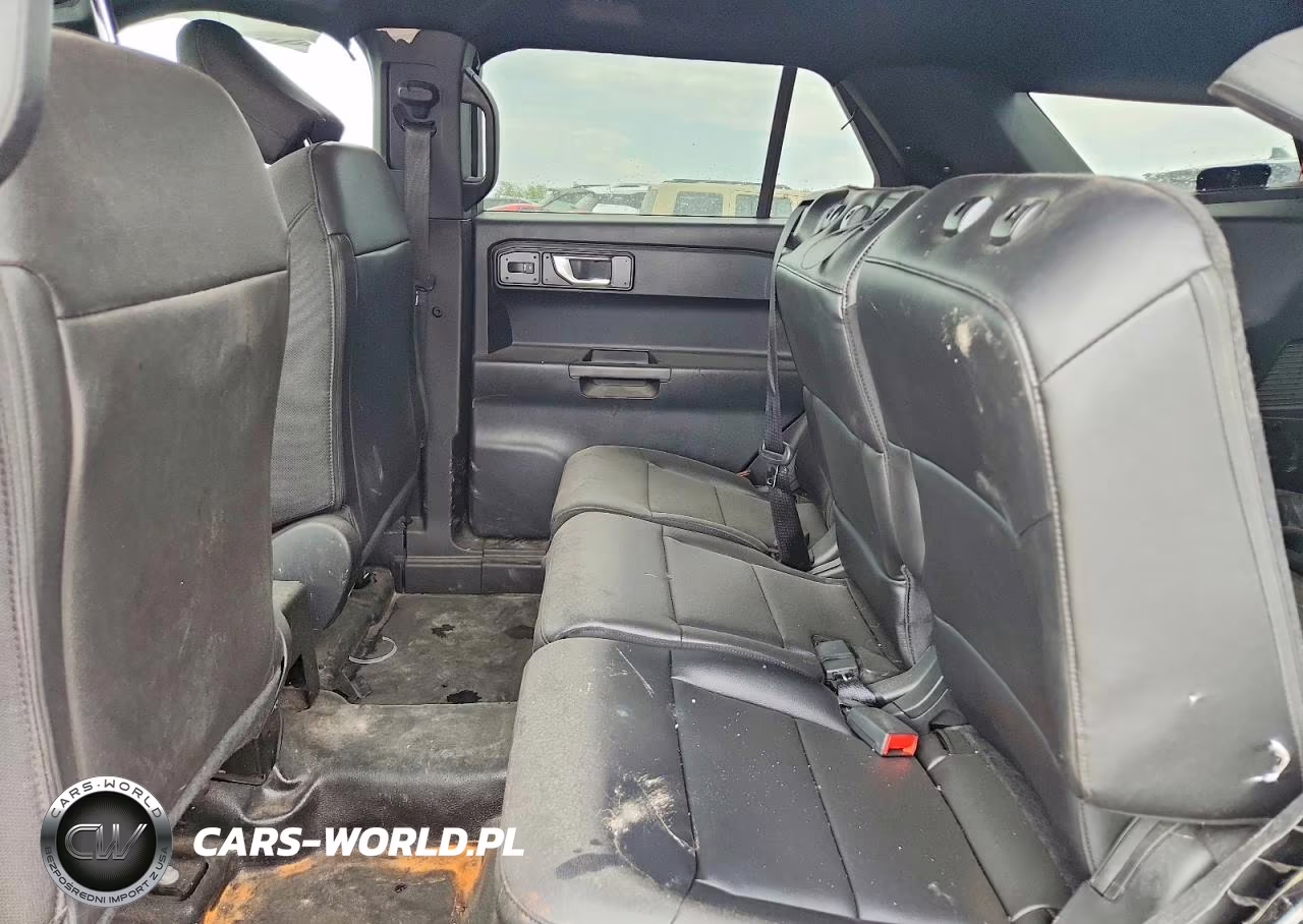 2024 Ford Explorer Police Interceptor VIN:1FM5K8AB1RGA68399 - 11