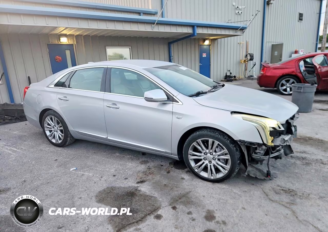 2018 Cadillac Xts Luxury VIN:2G61N5S36J9162073 - 4