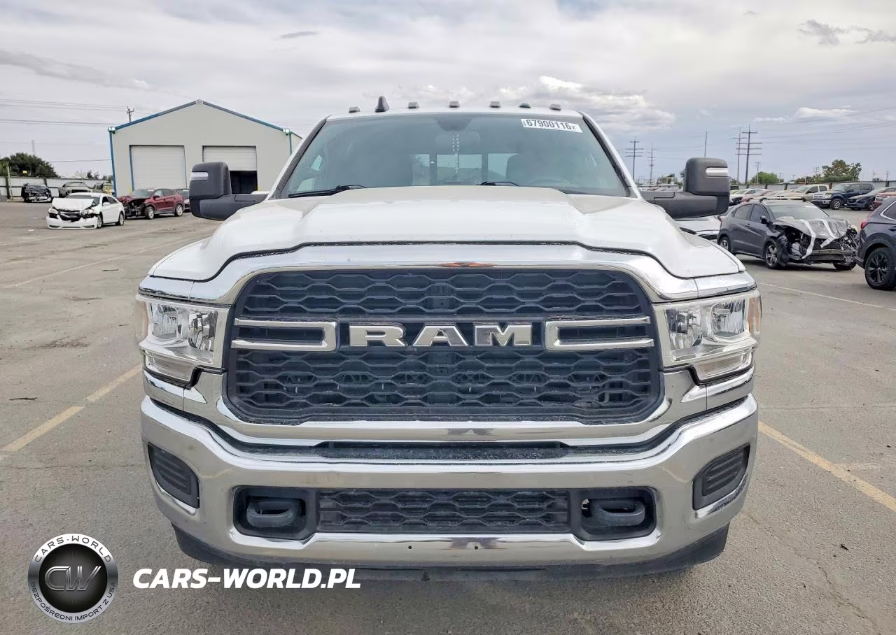 2023 Ram 3500 Tradesman VIN:3C63RRGL7PG552275 - 5