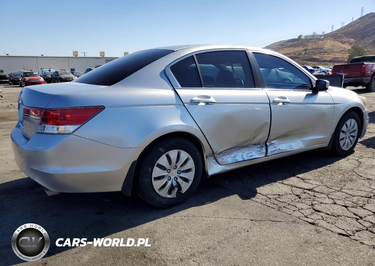 2011 Honda Accord Lx VIN:1HGCP2F3XBA013679 - 3